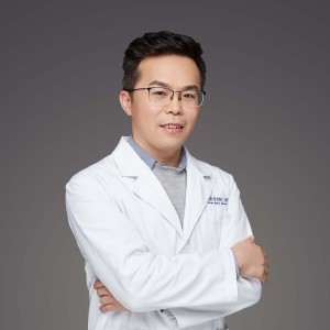 高鹏 医生
